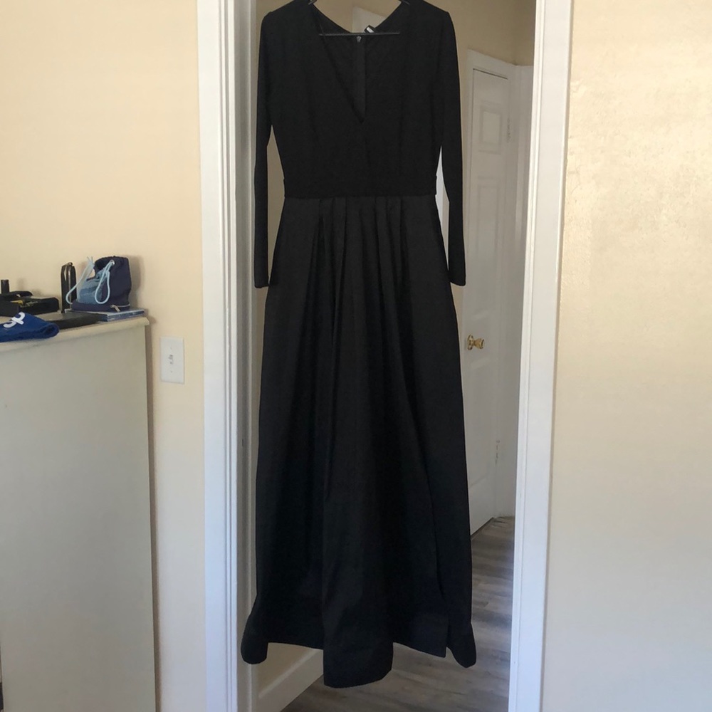Windsor long black dress